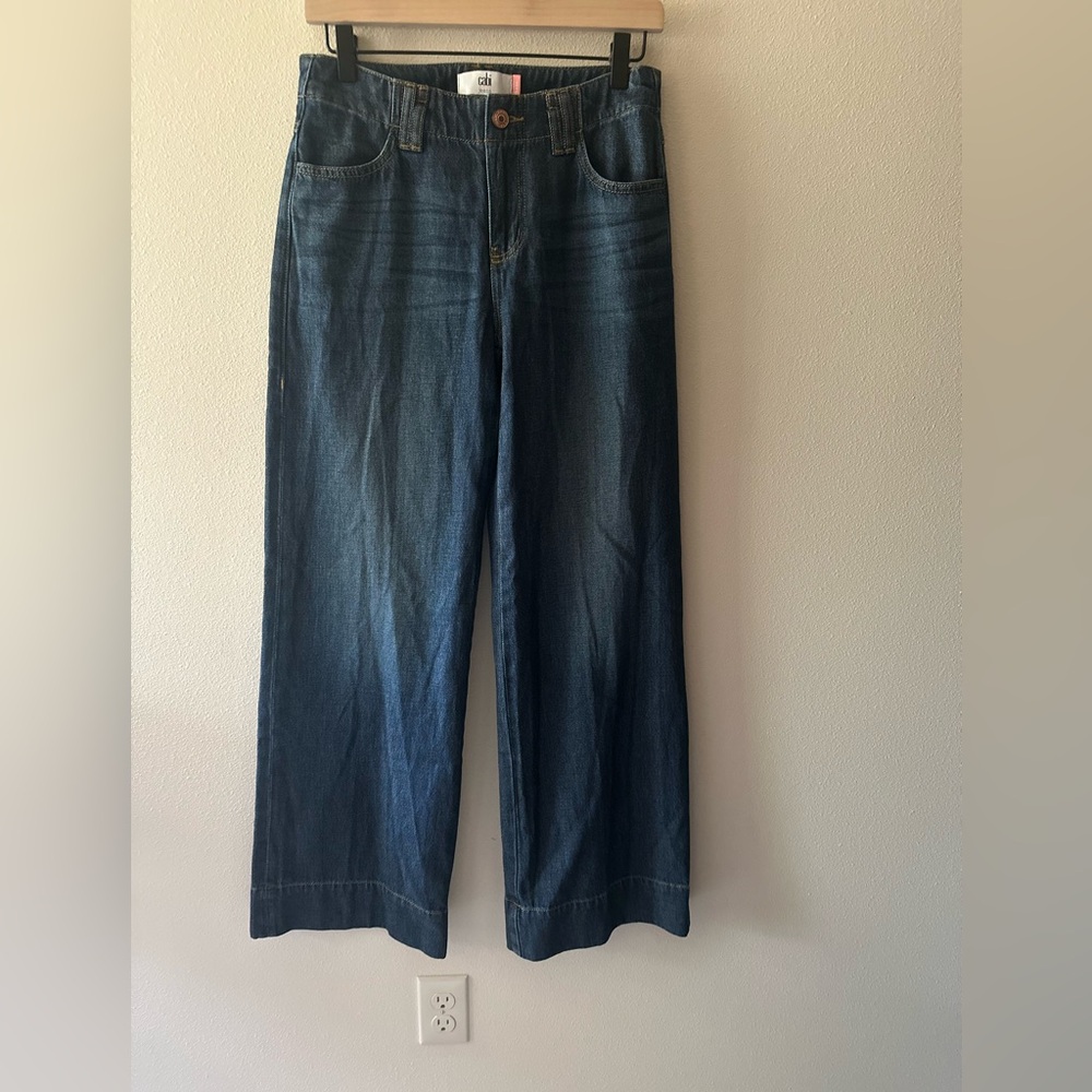 Cabi beau jeans style# 4904R wide leg style denim current style size 2 - Picture 7 of 8